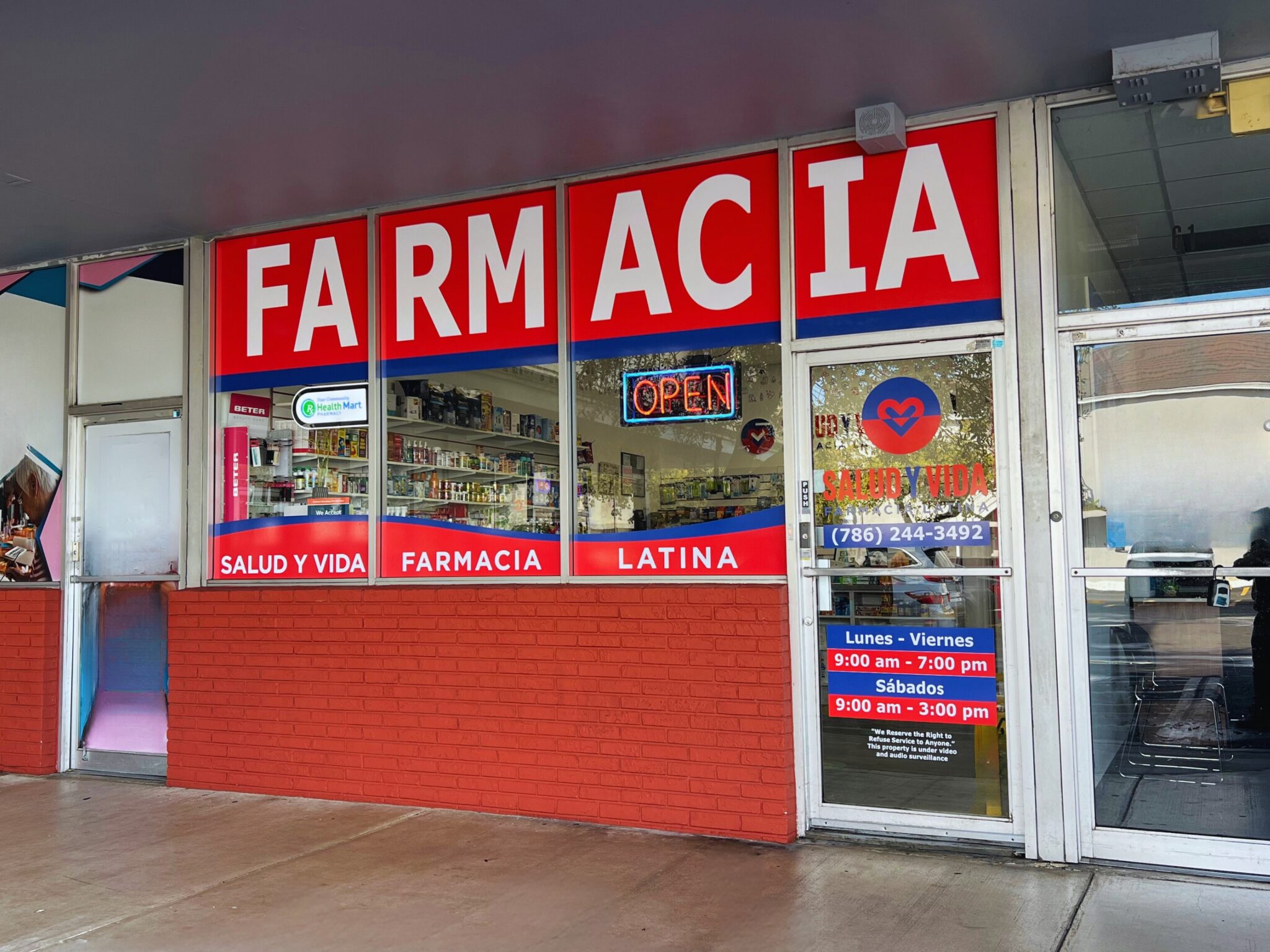 Farmacia Latina Doral